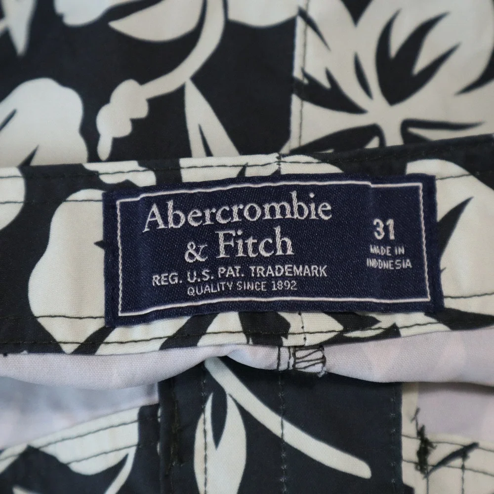 Abercrombie & Fitch Board Shorts Men 31 Hibiscus Floral Cargo Pocket Swim Trunks